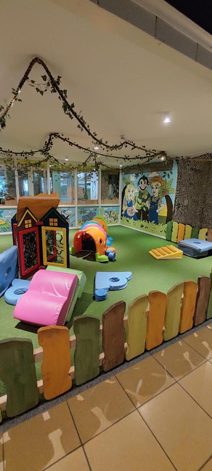 2 Bedroom Fins Chalet Gramsbergen ภายนอก รูปภาพ